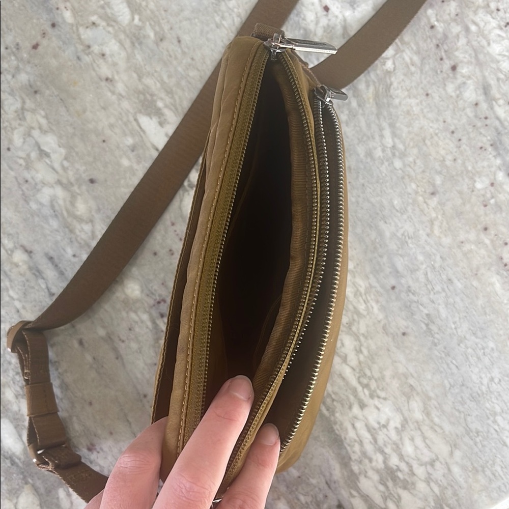 Lululemon Brown Crossbody Bag - Picture 7 of 7